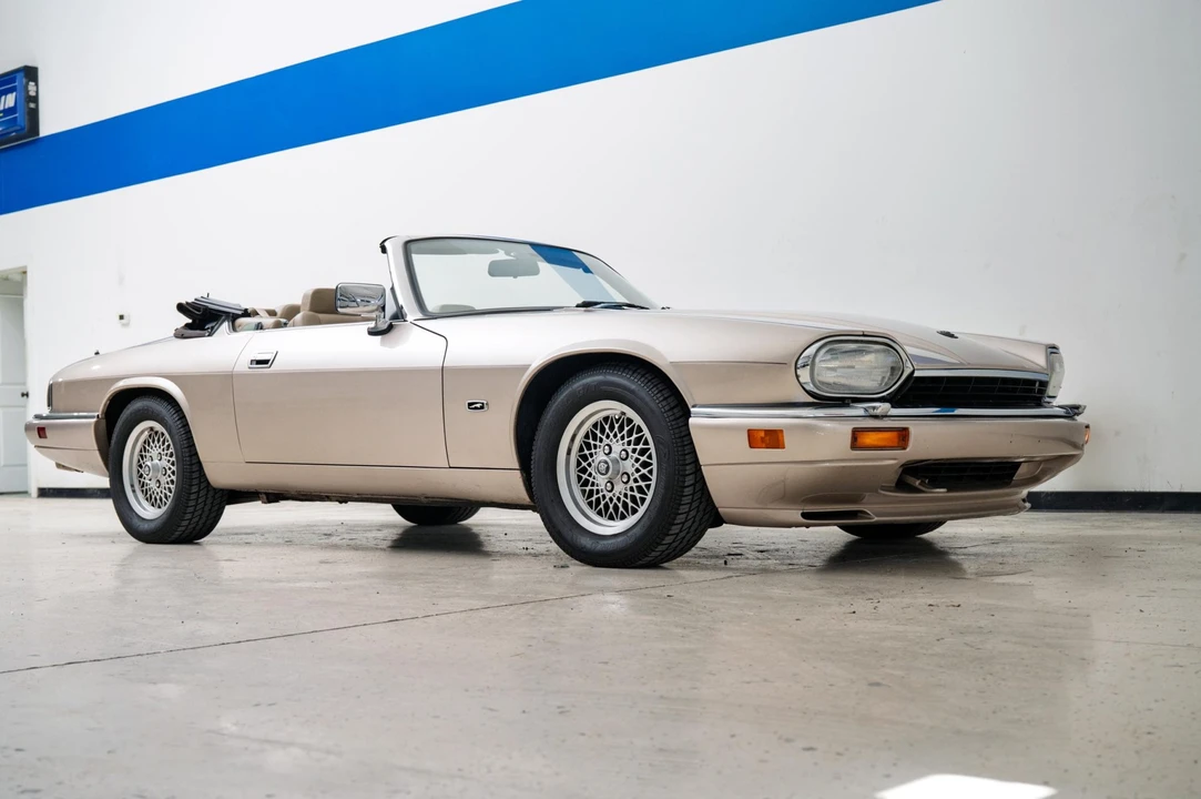 1994 Jaguar XJS Convertible - Image 3 of 31