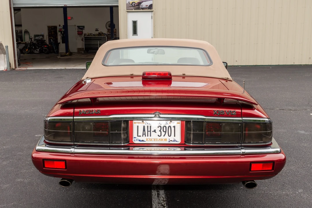 1994 Jaguar XJS Facelift V12 - Image 14 of 31