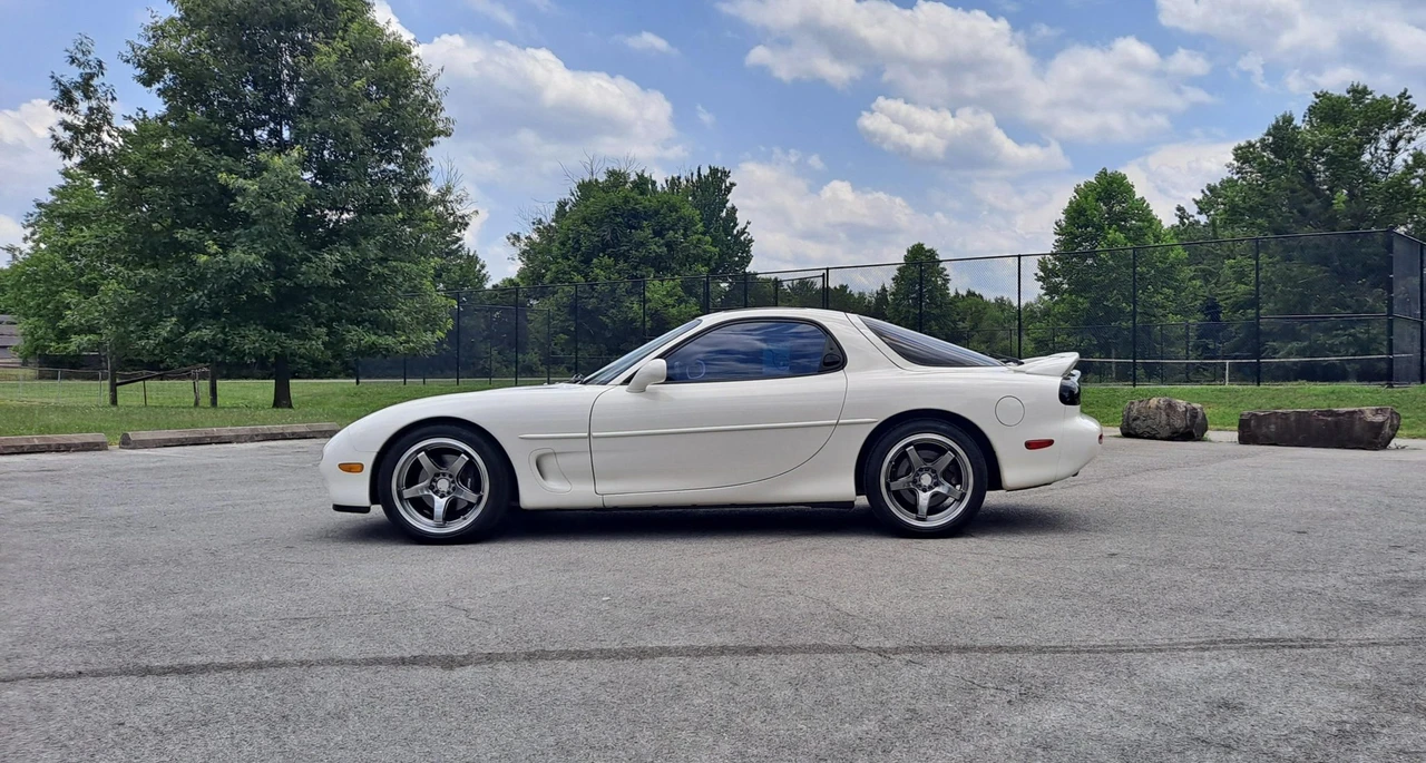 1994 Mazda RX-7 FD - Image 16 of 31