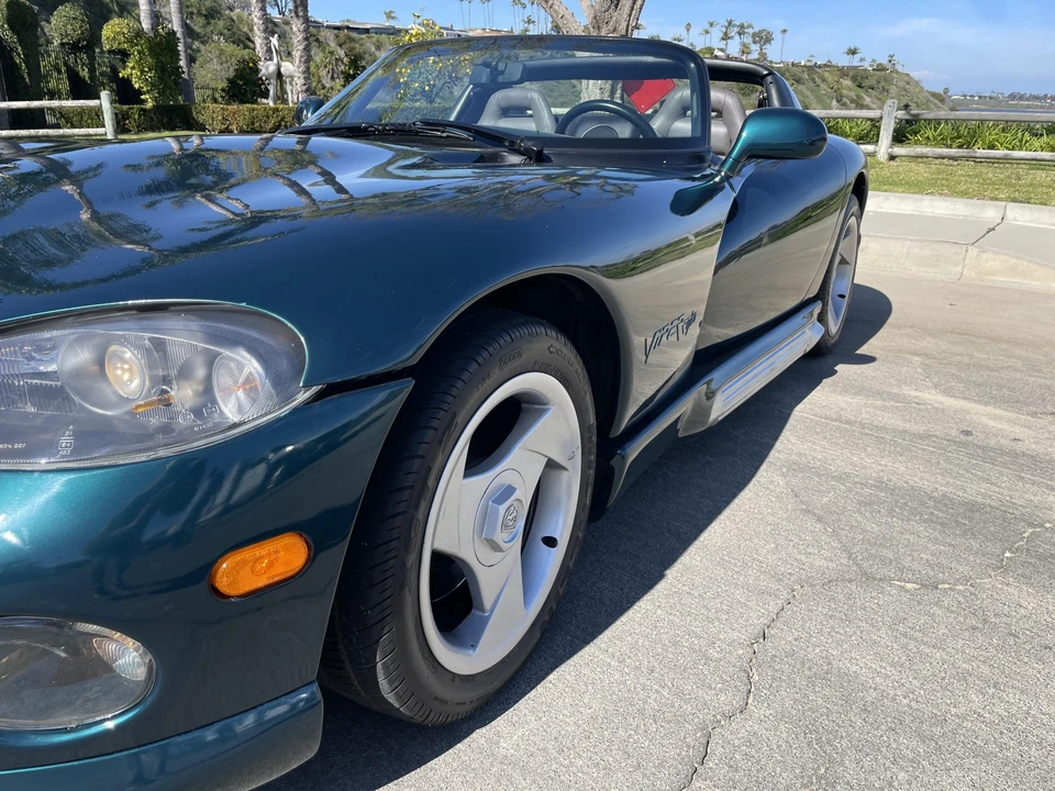 1995 Dodge Viper 1st Gen - Image 29 of 31