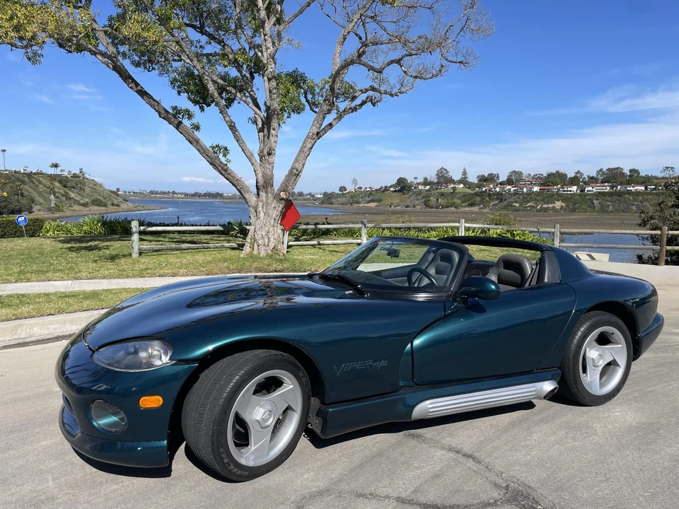 1995 Dodge Viper 1st Gen - Image 2 of 31