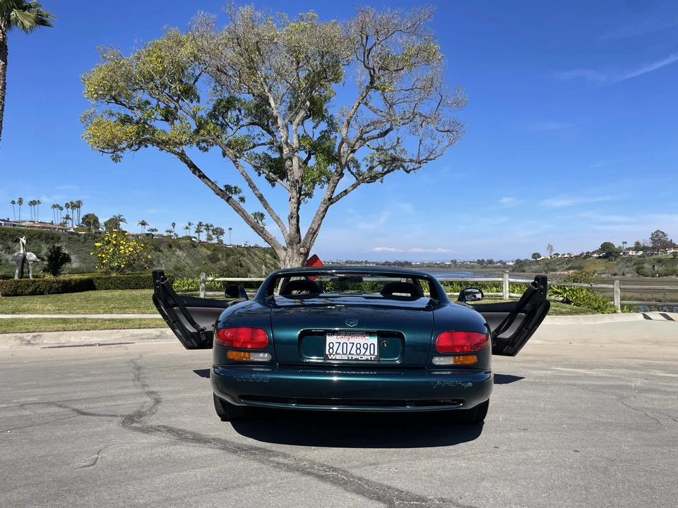 1995 Dodge Viper 1st Gen - Image 16 of 31