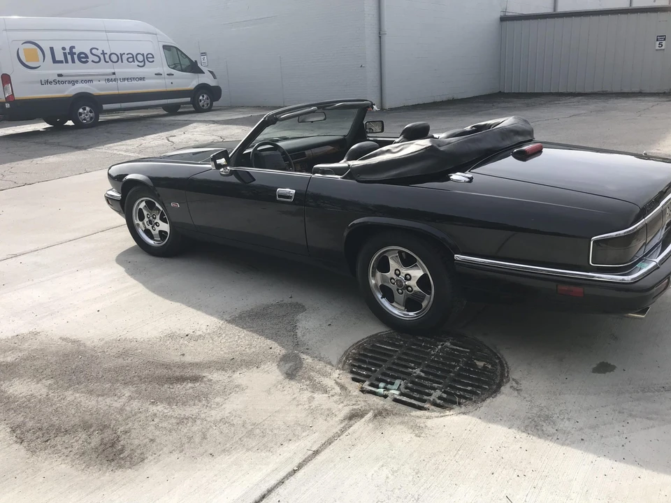 1995 Jaguar XJS Convertible - Image 3 of 31