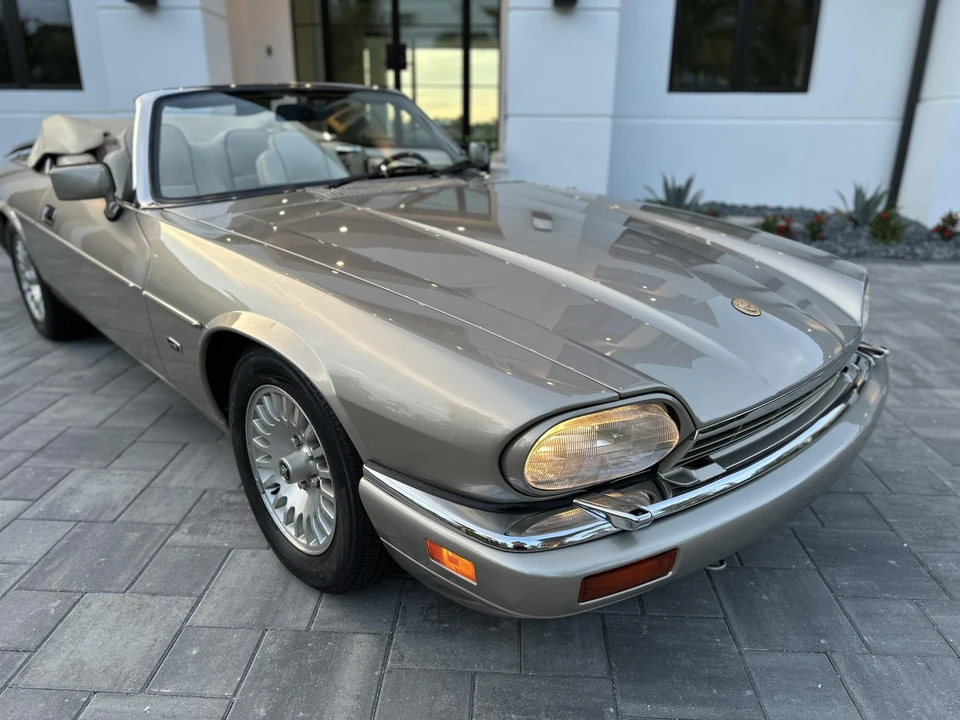 1995 Jaguar XJS Facelift V12 - Image 14 of 31