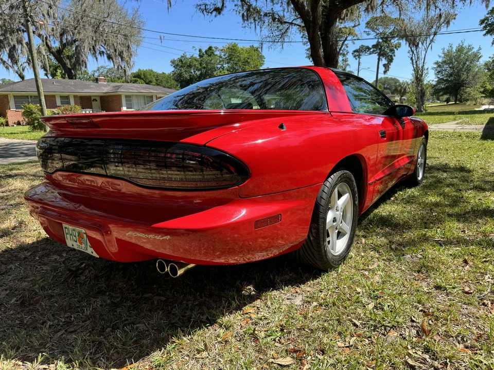 1995 Pontiac Firebird 4th Gen - Image 12 of 31