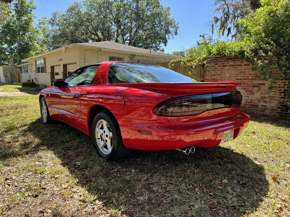 1995 Pontiac Firebird 4th Gen - Image 7 of 31