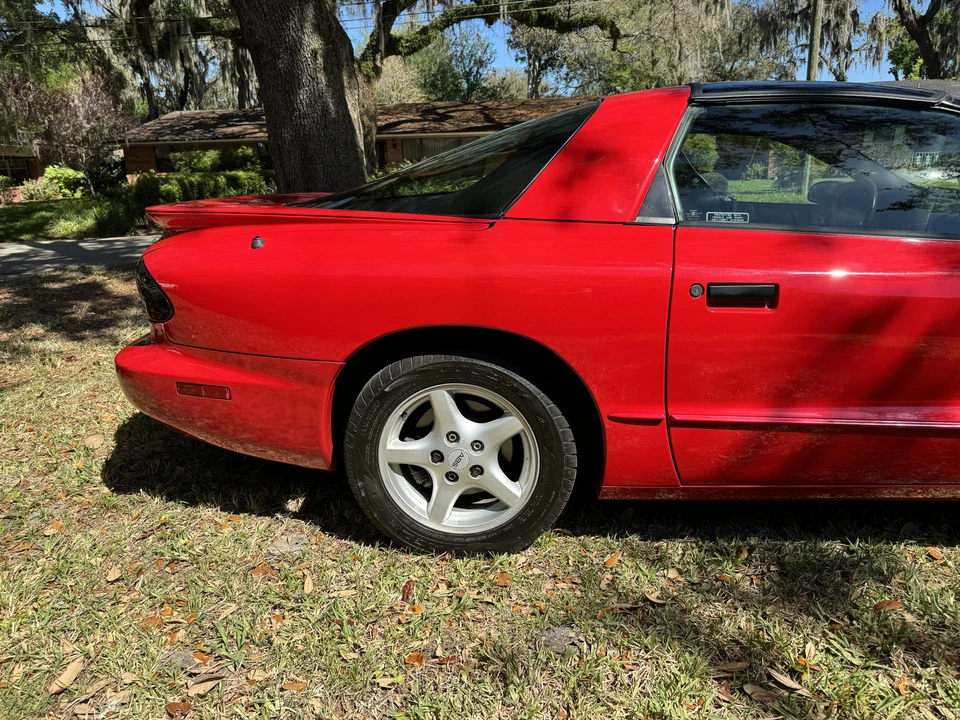 1995 Pontiac Firebird 4th Gen - Image 25 of 31
