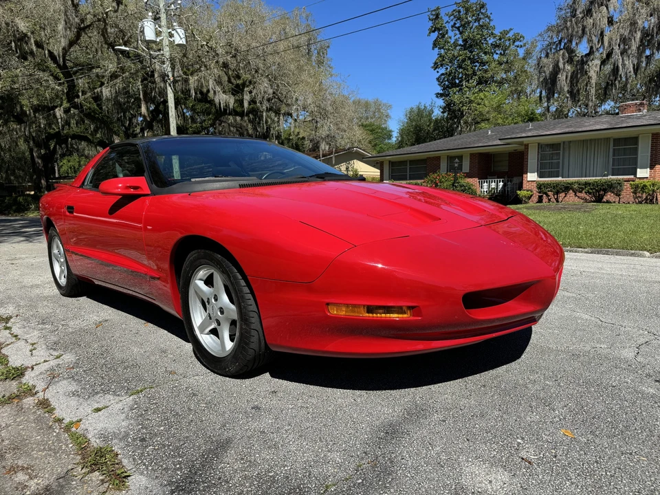 1995 Pontiac Firebird 4th Gen - Image 15 of 31