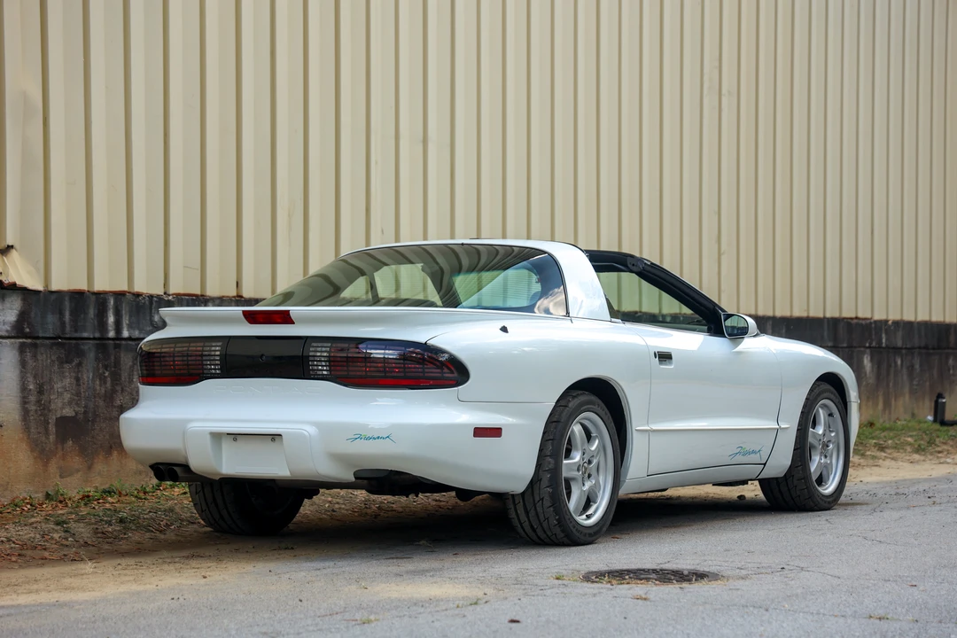1995 Pontiac Firebird Formula 4th Gen - Image 11 of 31