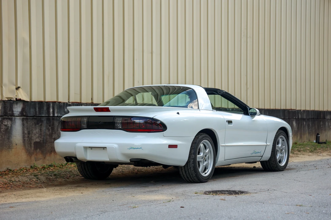 1995 Pontiac Firebird Formula 4th Gen - Image 10 of 31