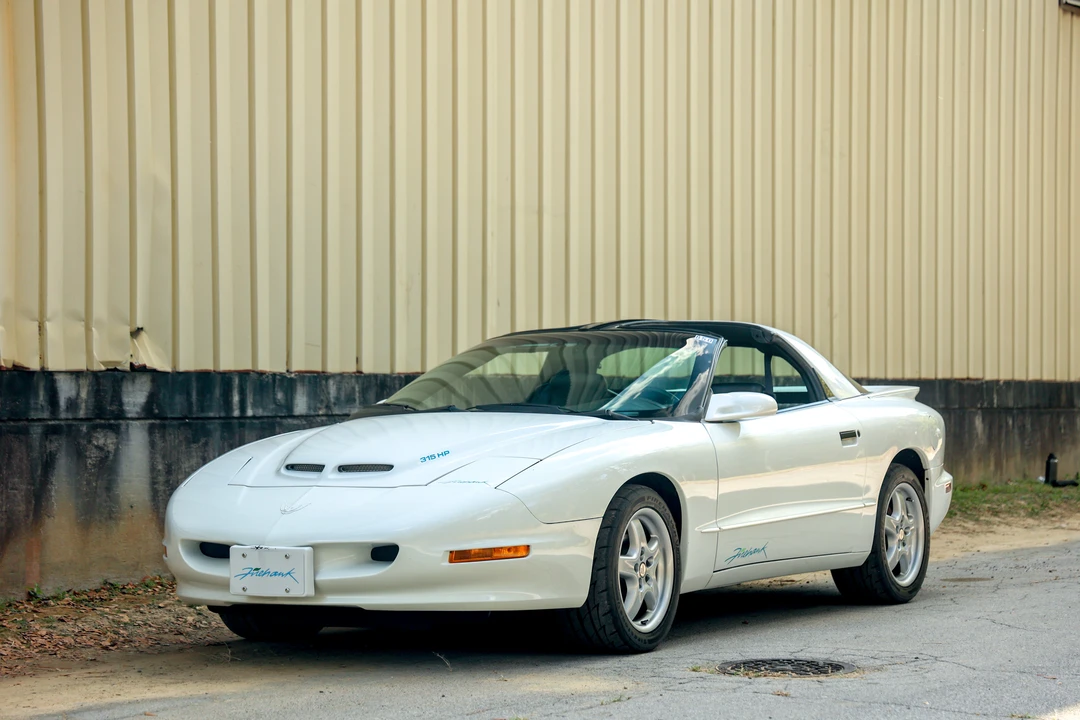 1995 Pontiac Firebird Formula 4th Gen - Image 21 of 31