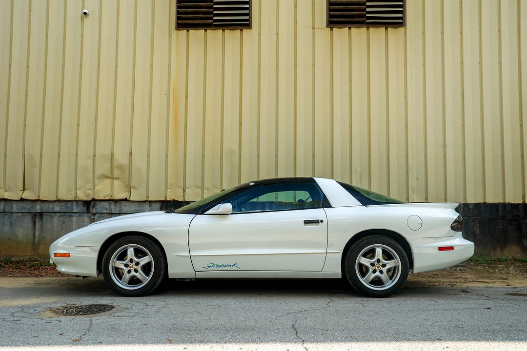 1995 Pontiac Firebird Formula 4th Gen - Image 31 of 31