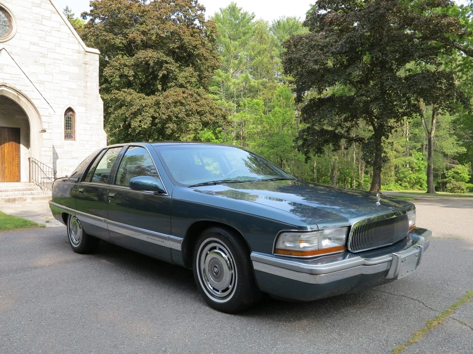 1996 Buick Roadmaster - Image 20 of 31