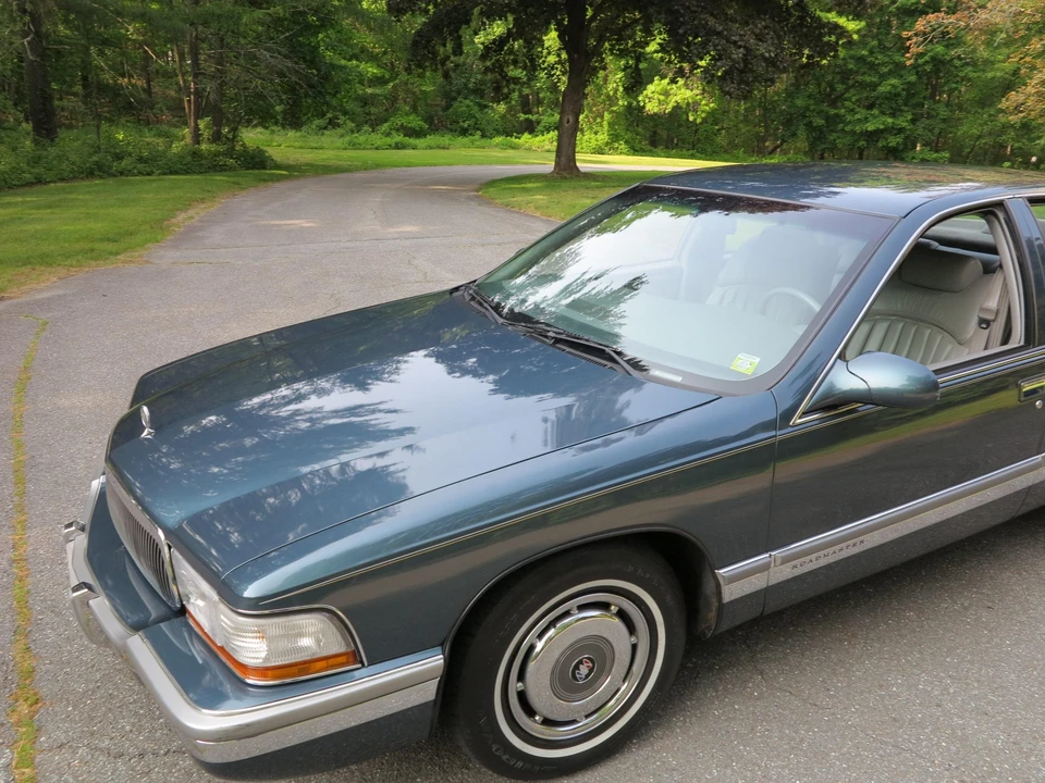 1996 Buick Roadmaster - Image 26 of 31
