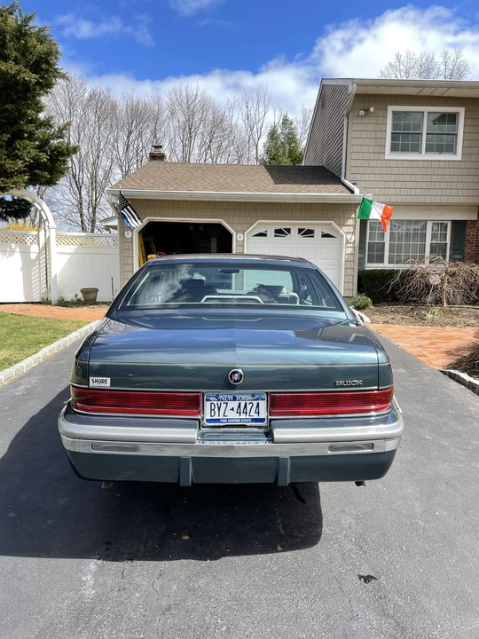 1996 Buick Roadmaster - Image 30 of 31