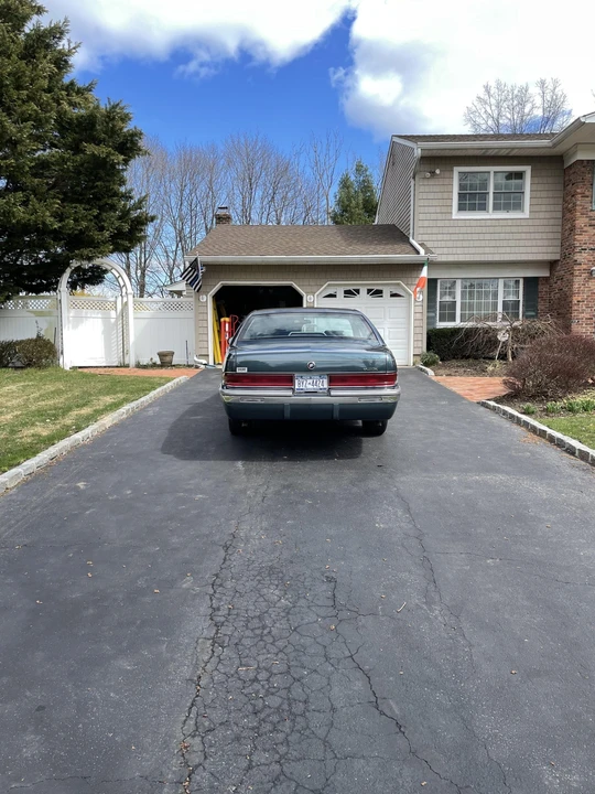 1996 Buick Roadmaster - Image 29 of 31
