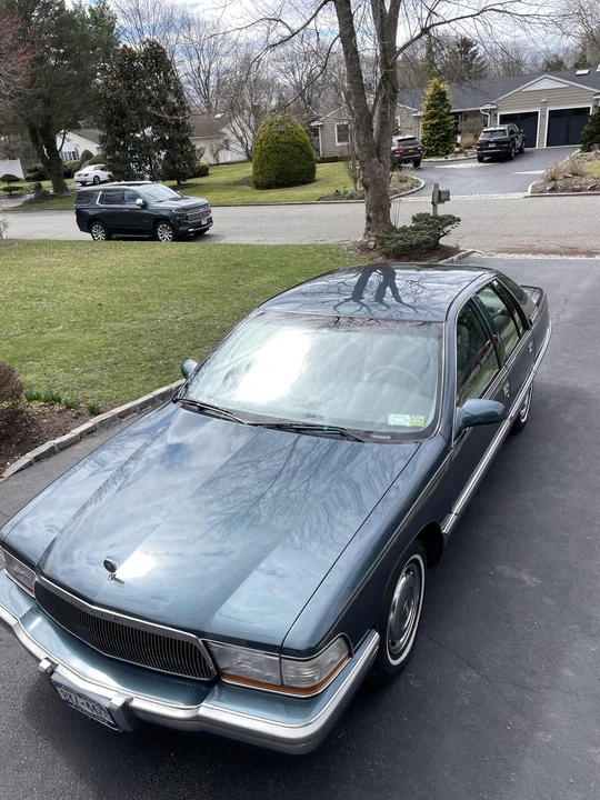 1996 Buick Roadmaster - Image 5 of 31
