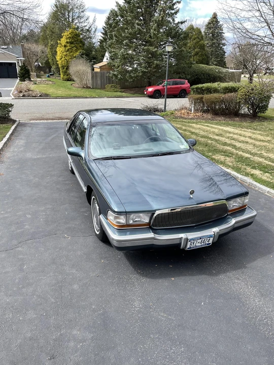 1996 Buick Roadmaster - Image 17 of 31
