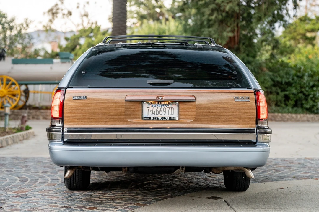 1996 Buick Roadmaster - Image 6 of 31