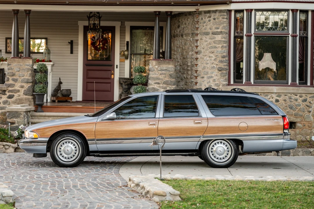 1996 Buick Roadmaster - Image 8 of 31
