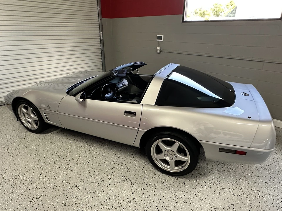 1996 Chevrolet Corvette C4 - Image 25 of 31