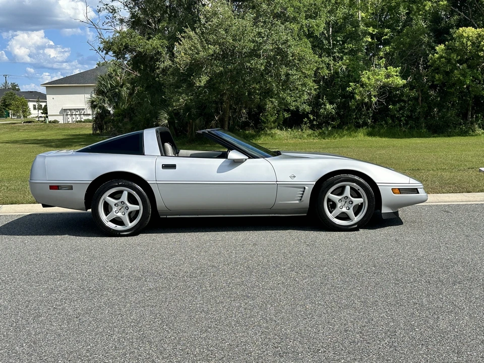 1996 Chevrolet Corvette C4 - Image 15 of 31
