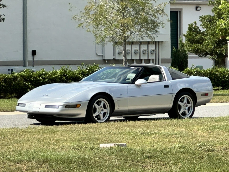 1996 Chevrolet Corvette C4 - Image 3 of 31