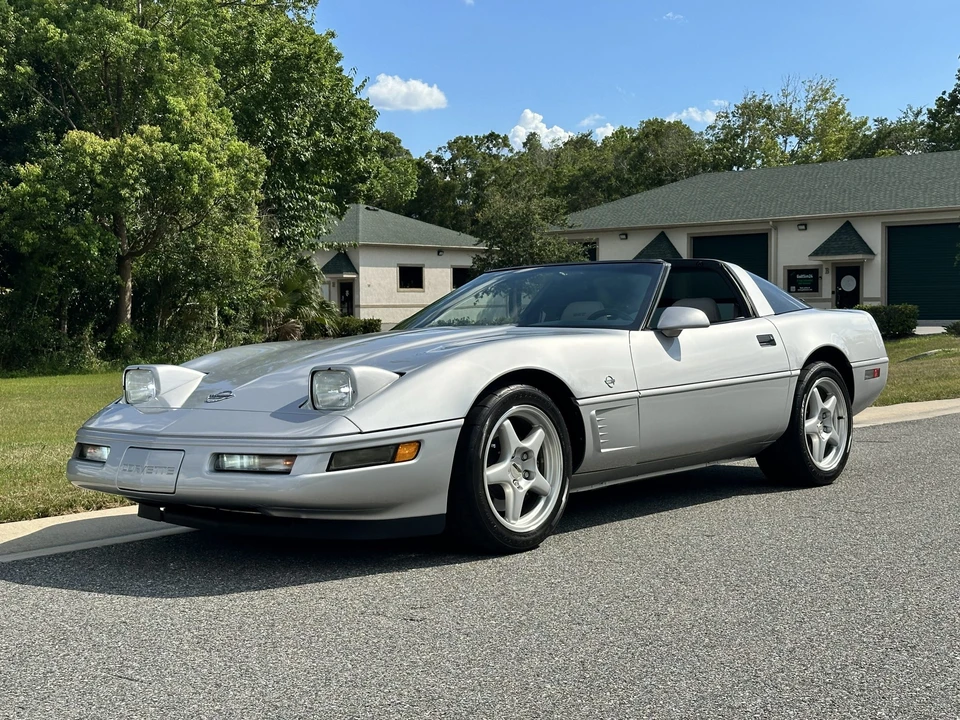 1996 Chevrolet Corvette C4 - Image 5 of 31