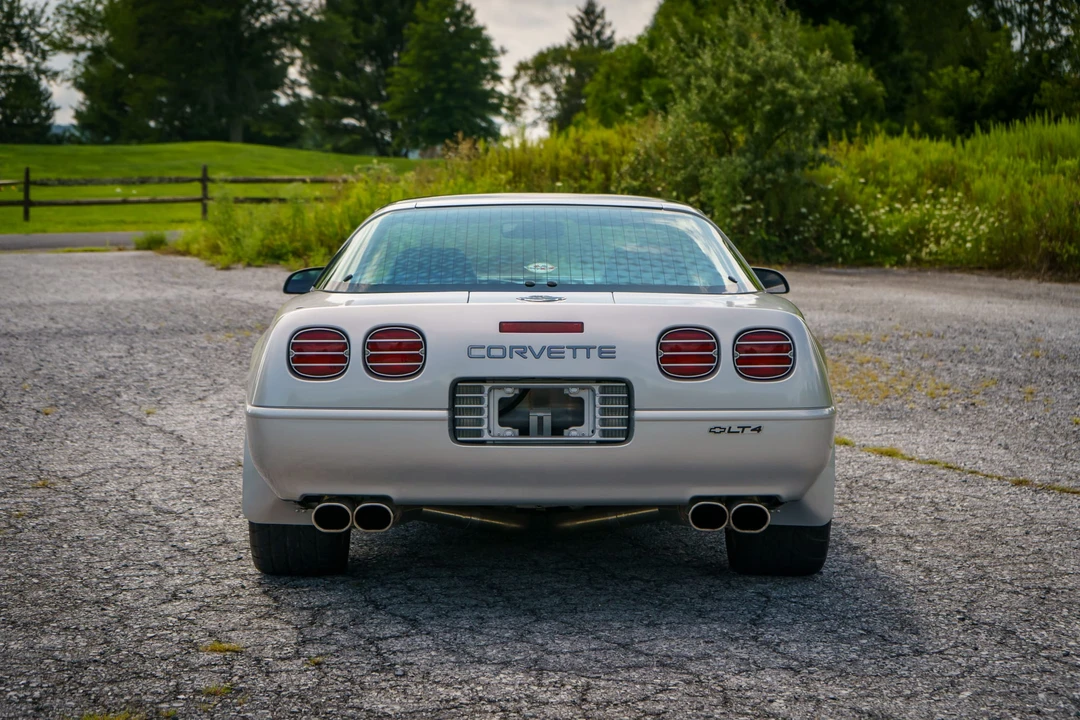 1996 Chevrolet Corvette C4 - Image 11 of 31