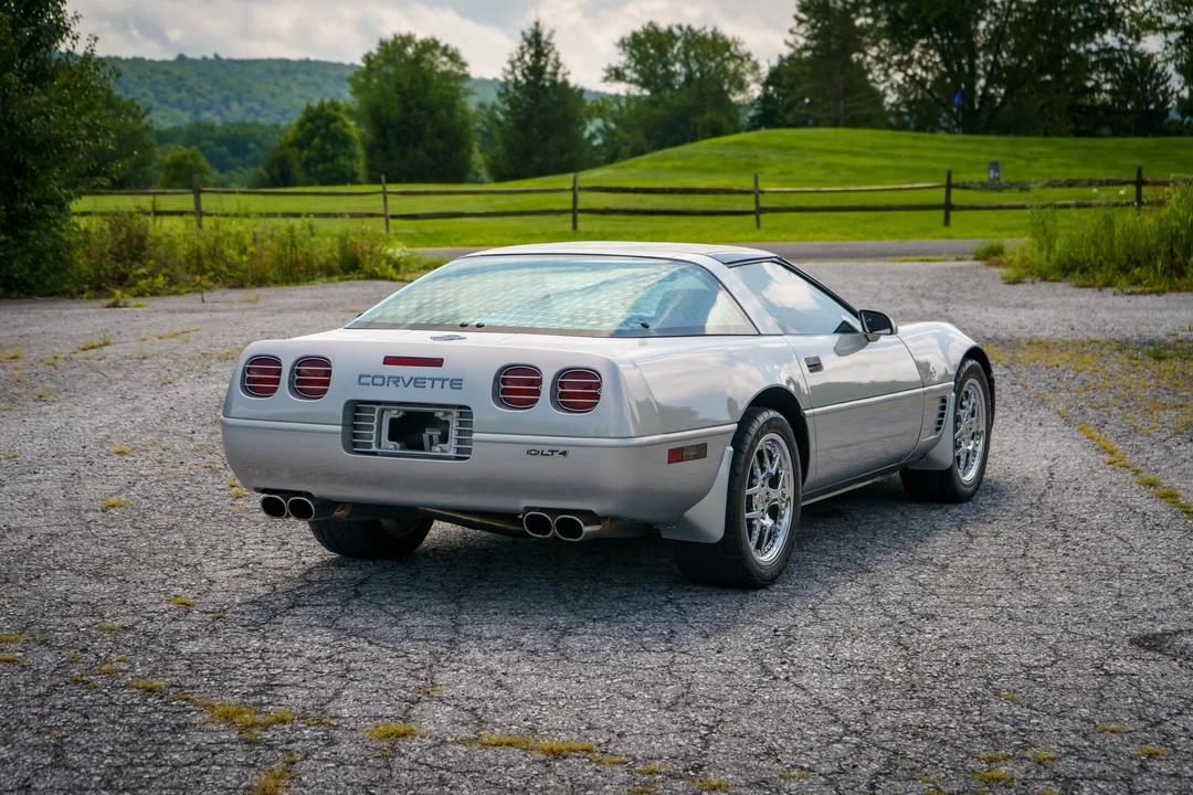 1996 Chevrolet Corvette C4 - Image 13 of 31
