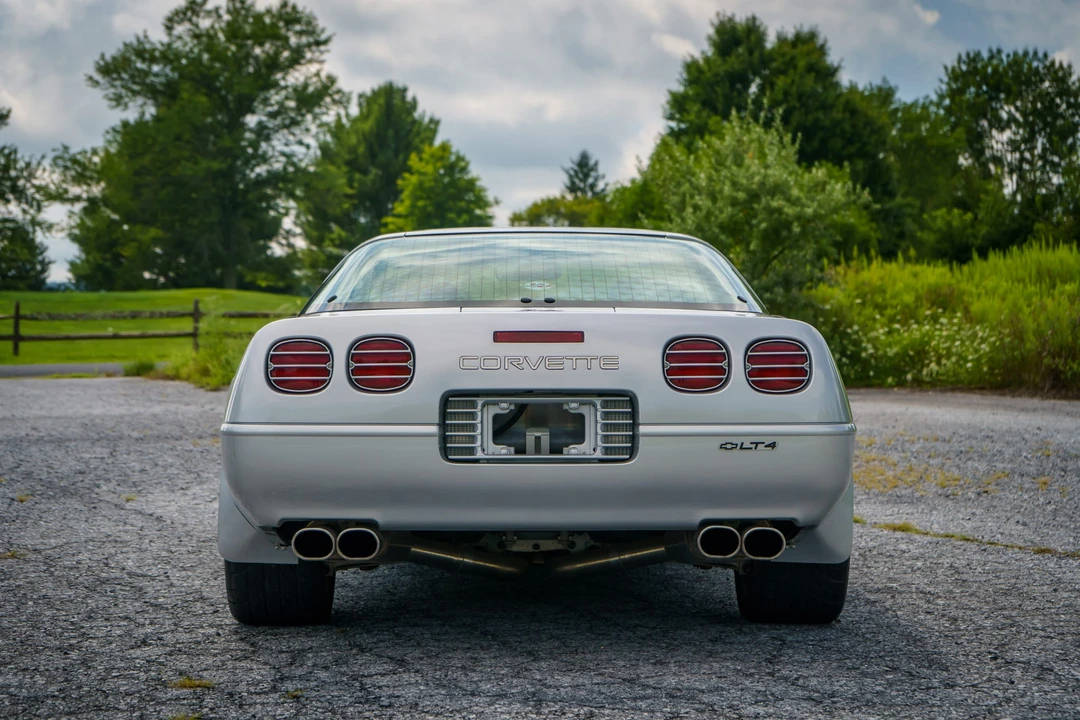 1996 Chevrolet Corvette C4 - Image 12 of 31