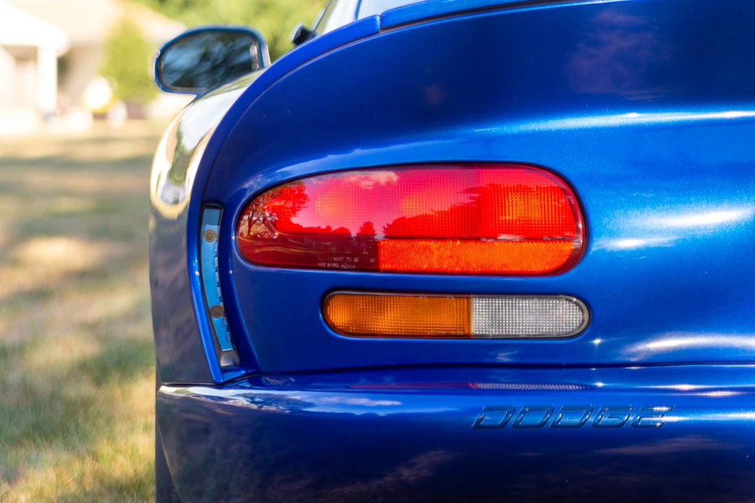 1996 Dodge Viper GTS 2nd Gen - Image 20 of 31