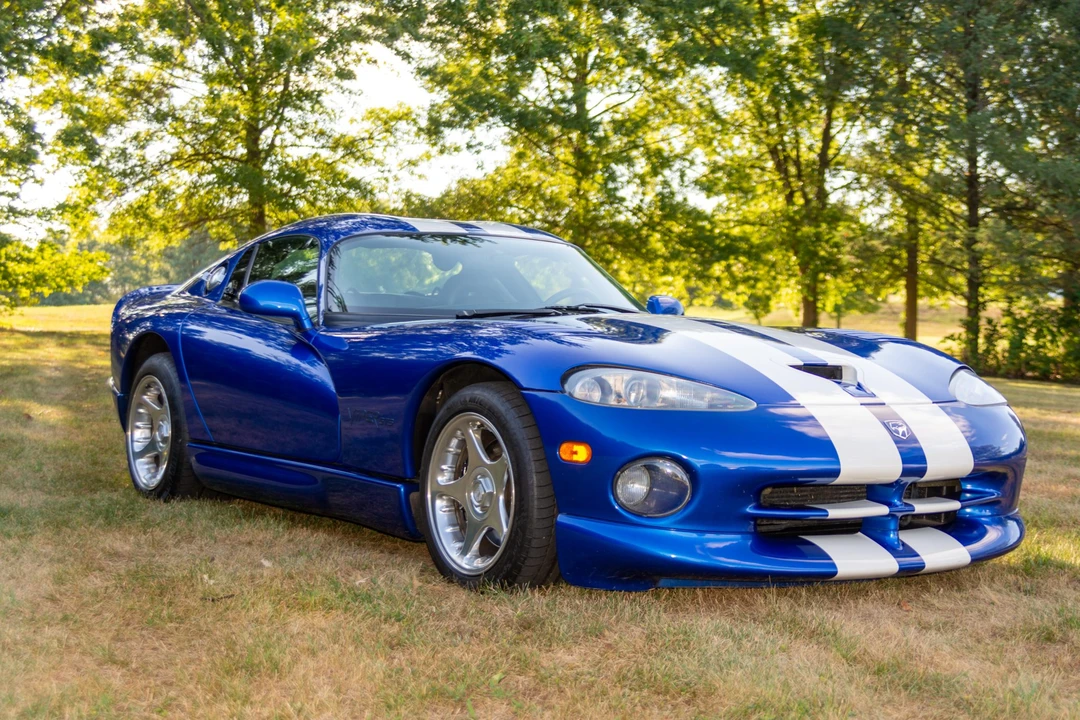 1996 Dodge Viper GTS 2nd Gen - Image 8 of 31