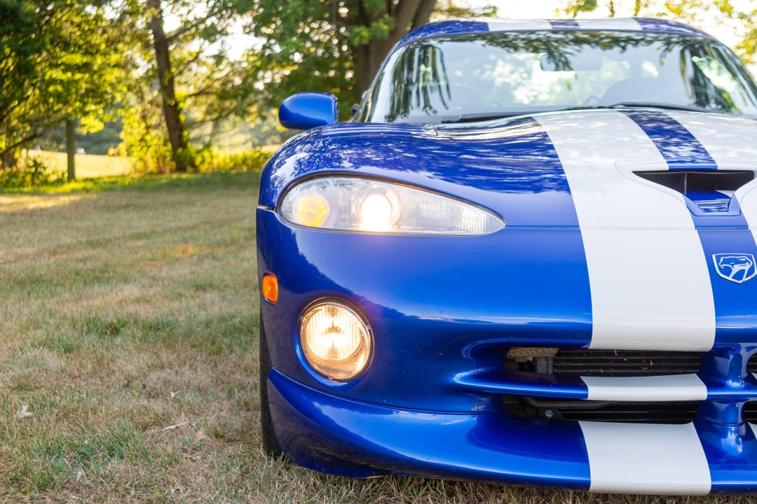 1996 Dodge Viper GTS 2nd Gen - Image 12 of 31