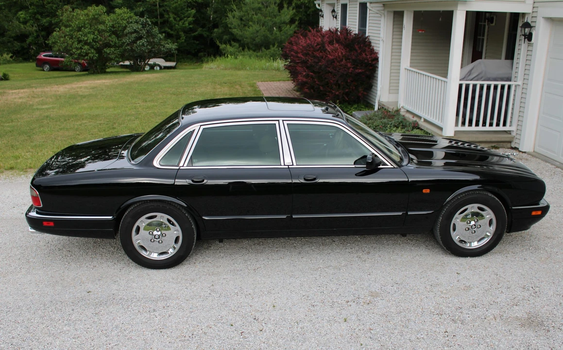 1996 Jaguar X300 XJ - Image 20 of 31