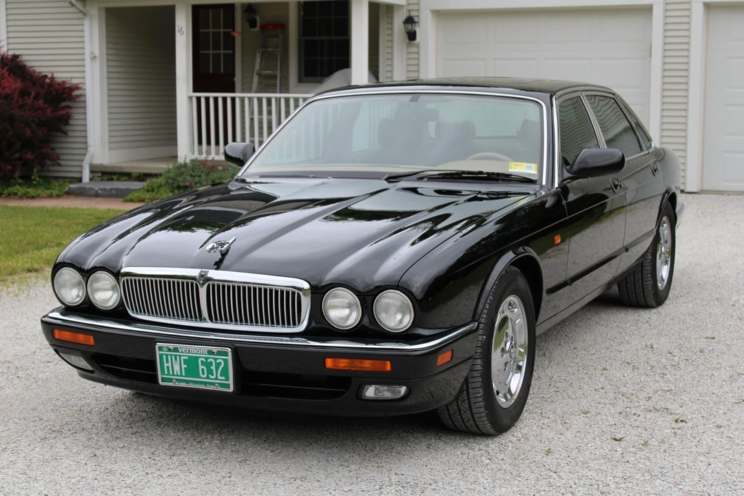 1996 Jaguar X300 XJ - Image 3 of 31