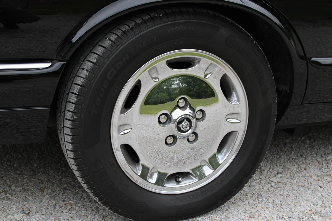 1996 Jaguar X300 XJ - Image 30 of 31