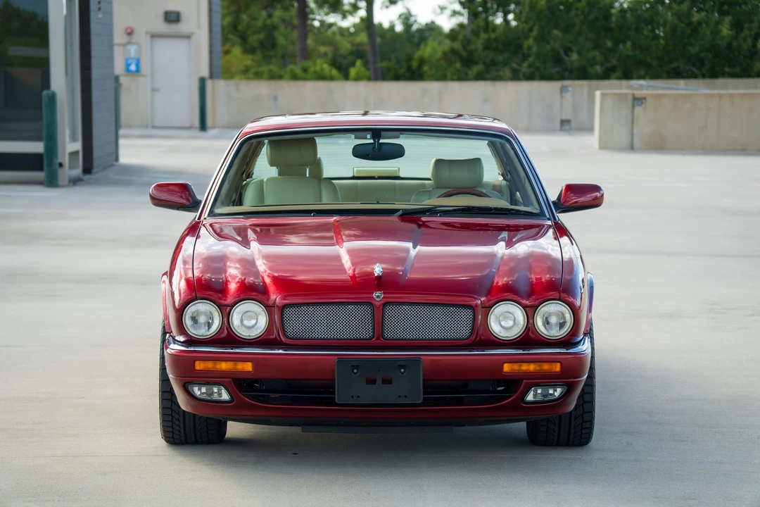 1996 Jaguar X306 XJR - Image 5 of 31