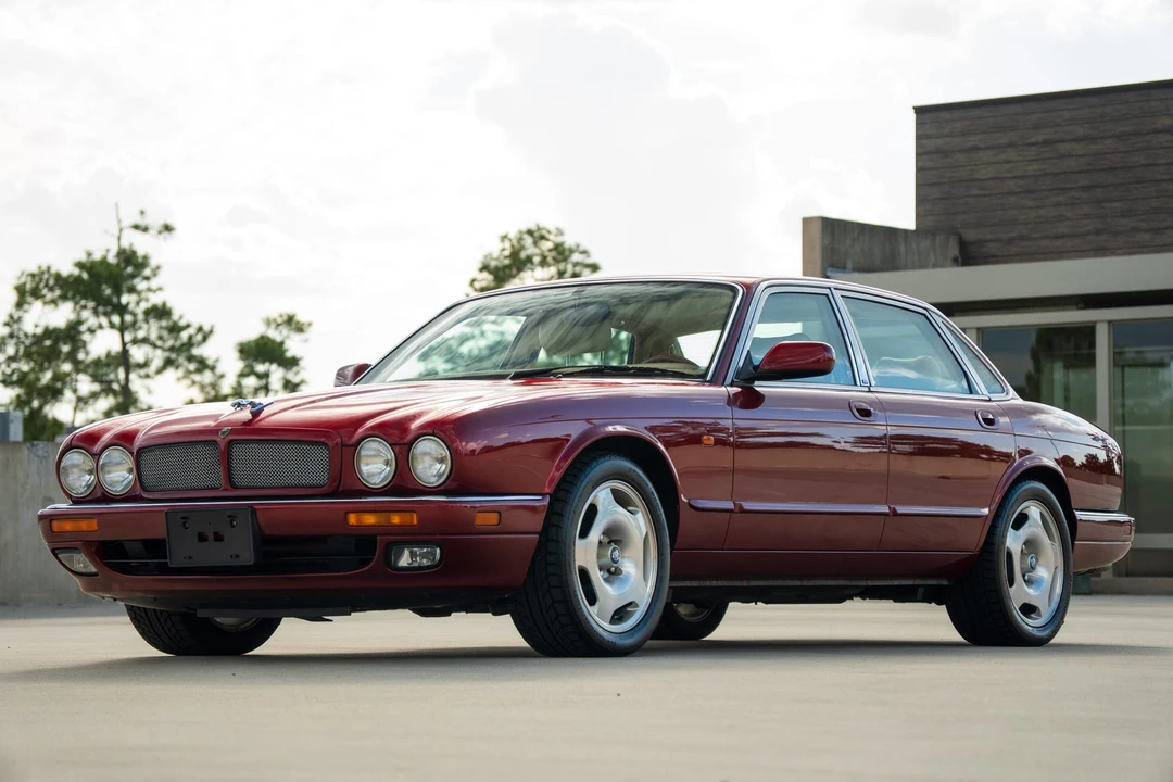 1996 Jaguar X306 XJR - Image 2 of 31