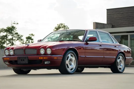 1996 Jaguar XJR