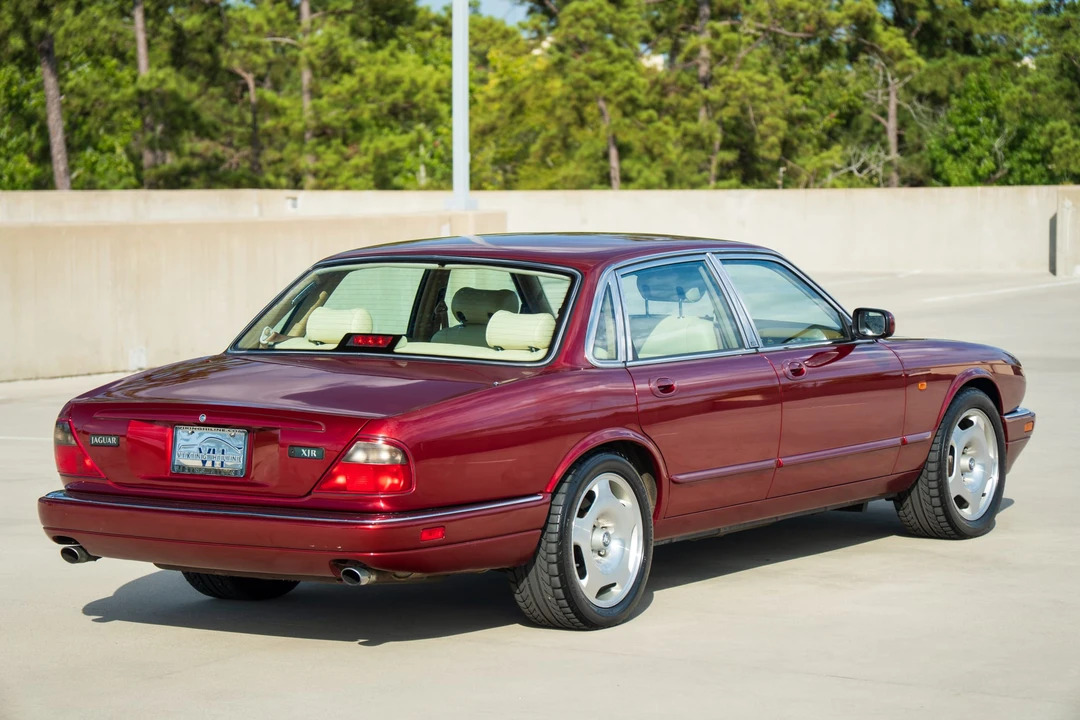 1996 Jaguar X306 XJR - Image 10 of 31