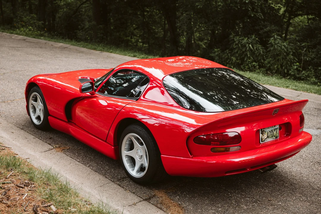 1997 Dodge Viper GTS 2nd Gen - Image 5 of 31