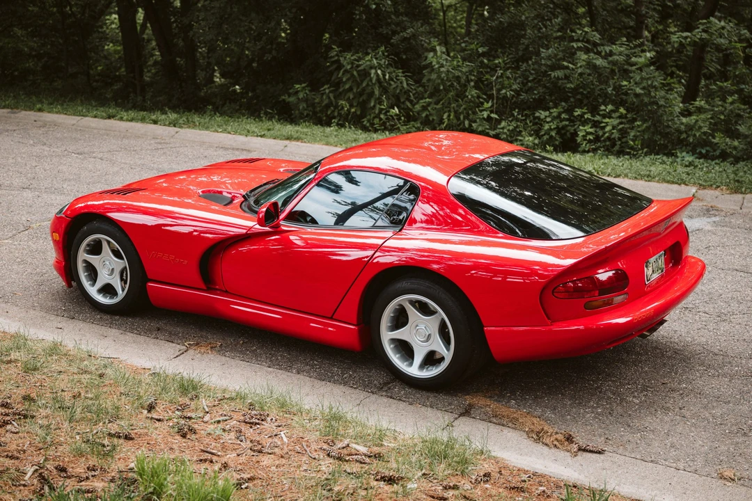 1997 Dodge Viper GTS 2nd Gen - Image 4 of 31