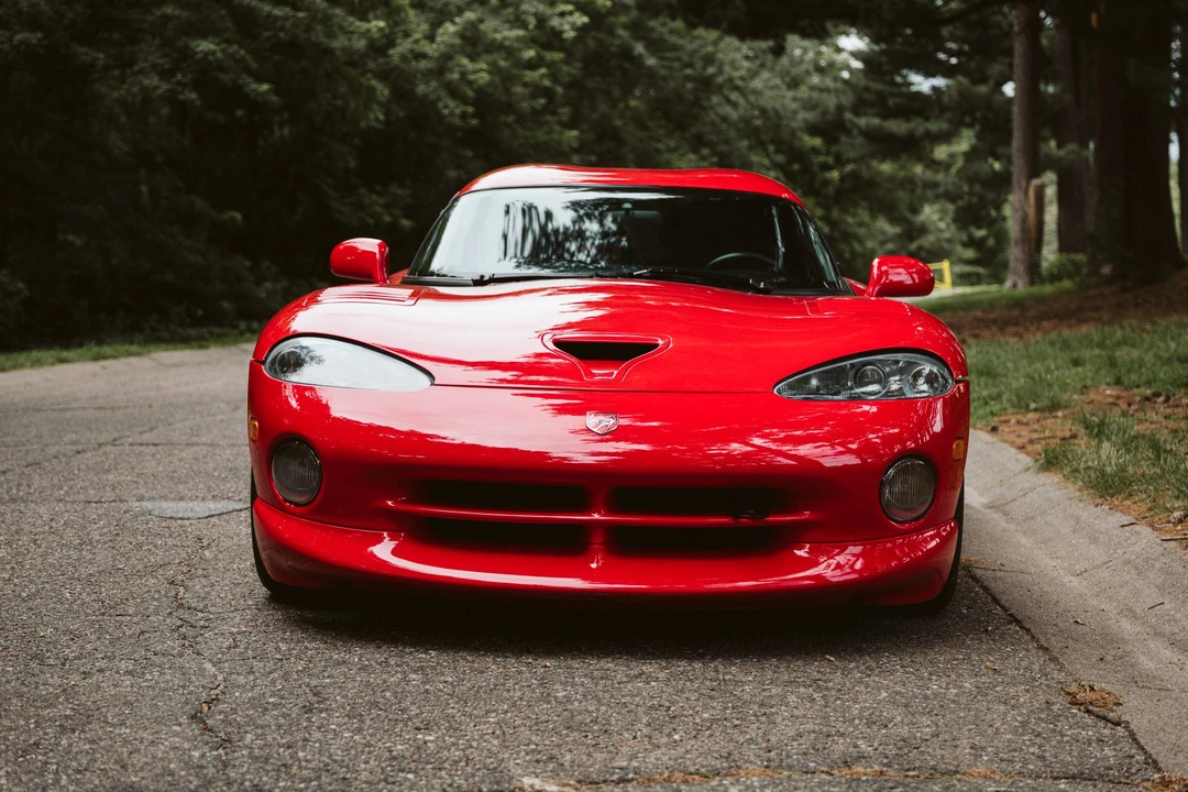 1997 Dodge Viper GTS 2nd Gen - Image 2 of 31