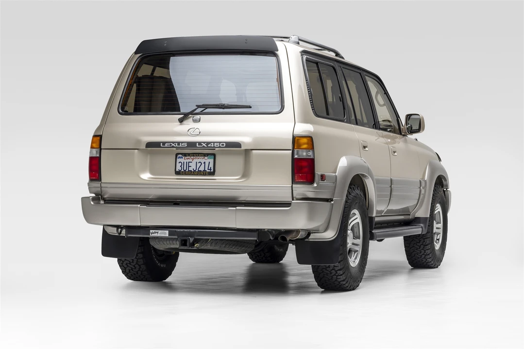 1997 Lexus LX 1st Gen - Image 10 of 31