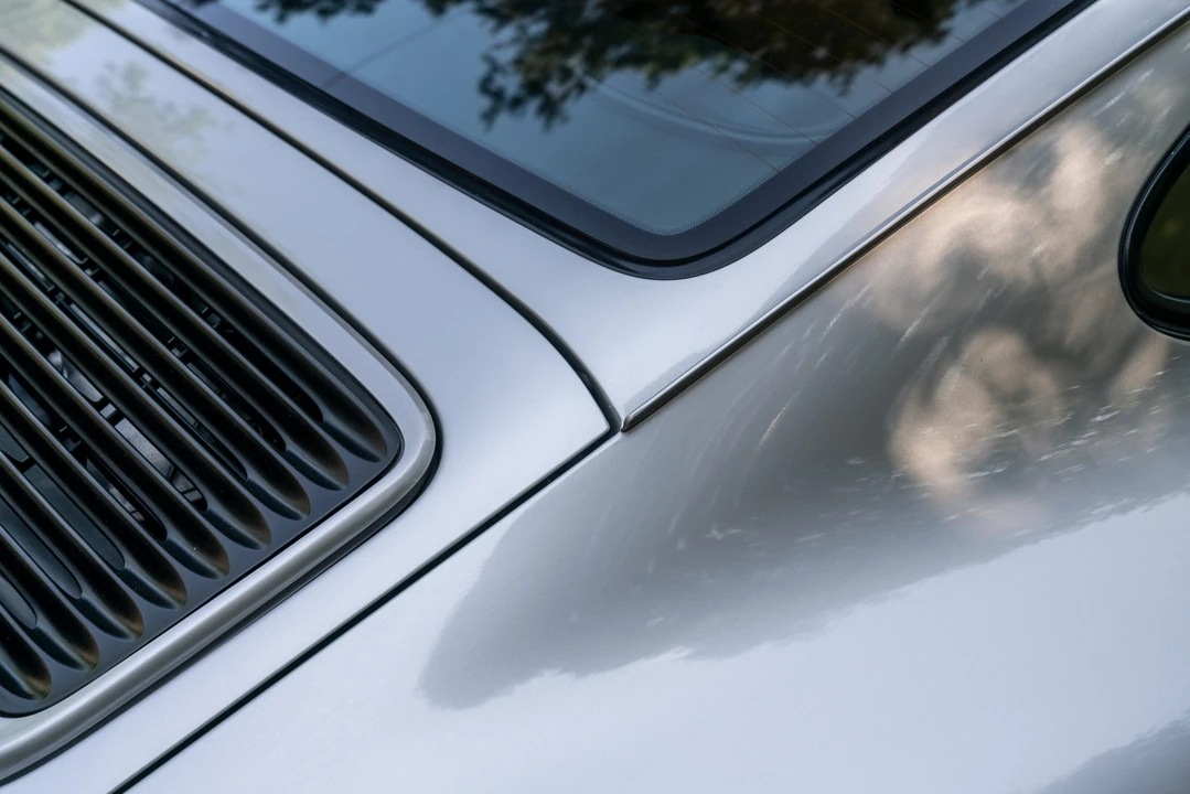 1997 Porsche 993 Carrera - Image 16 of 31