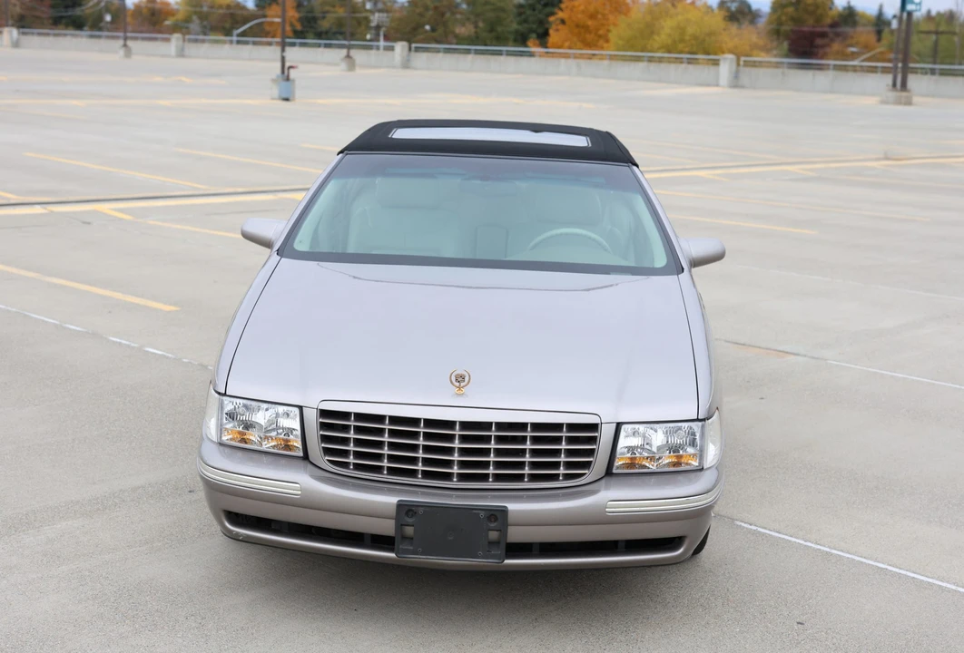 1998 Cadillac DeVille 8th Gen - Image 4 of 31