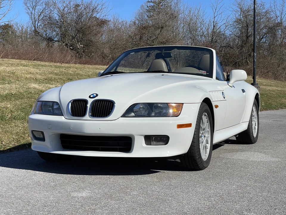 1999 BMW Z3 Roadster - Image 2 of 31