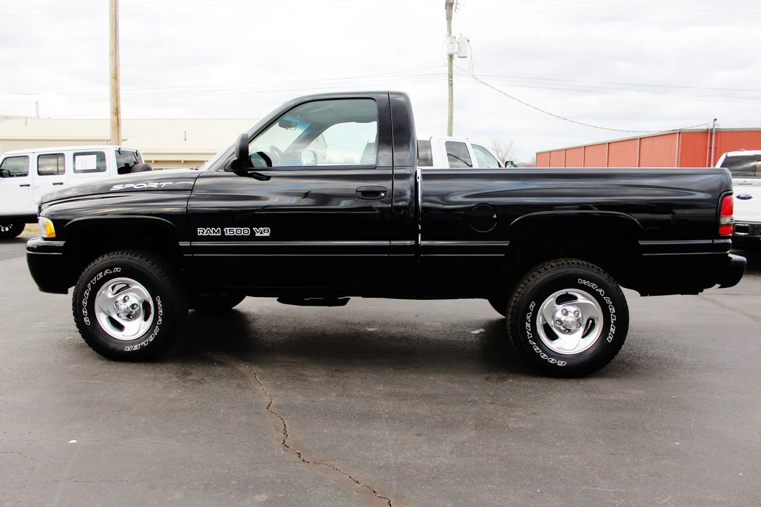 1999 Dodge Ram 2nd Gen - Image 2 of 31