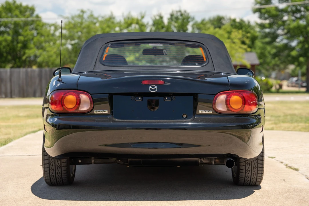 1999 Mazda NB MX-5 Miata - Image 17 of 31